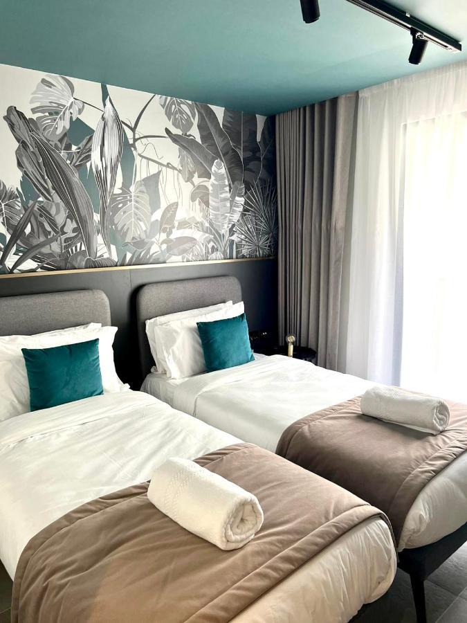 Eleven By Warren Collection Apartment Слима Екстериор снимка