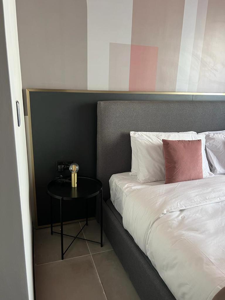 Eleven By Warren Collection Apartment Слима Екстериор снимка