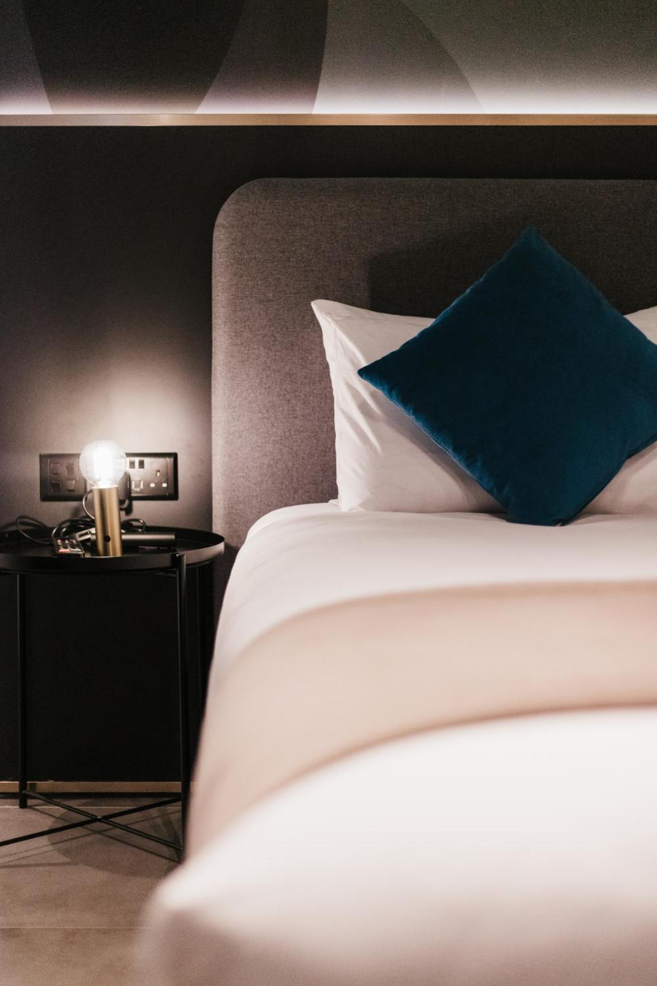 Eleven By Warren Collection Apartment Слима Екстериор снимка